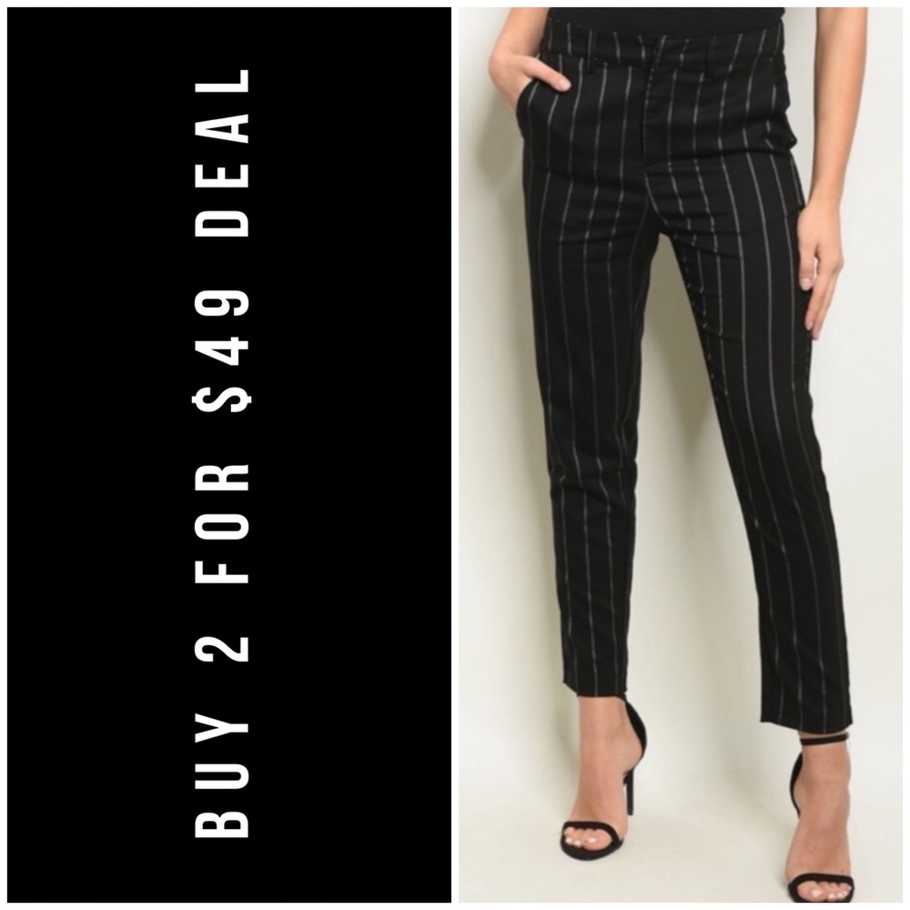 LAST2️⃣//BLACK WHITE PINSTRIPED CROPPED PANTS - Picture 1 of 9